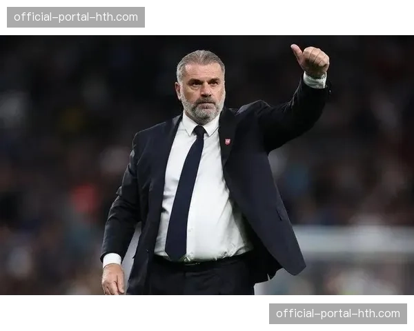 托特纳姆热刺宣布与主教练波斯特科格鲁完成三年续约